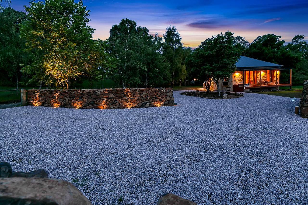 Blackwood Park Cottages Mole Creek Exterior photo